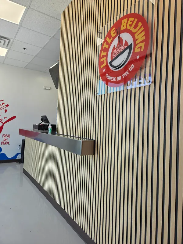 Fresh, hot, ready Chinese